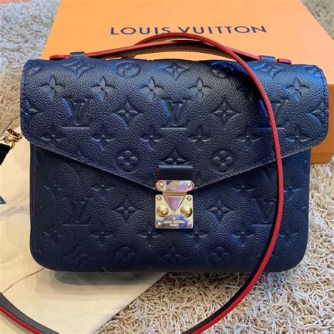 louis vuitton pochette metis navy|Louis Vuitton Pochette metis fashionphile.